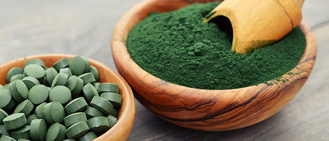 spiruline cheveux pilules