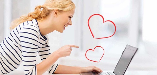Aux USA, les rencontres amoureuses sur internet sont devenues la norme (pas chez nous)